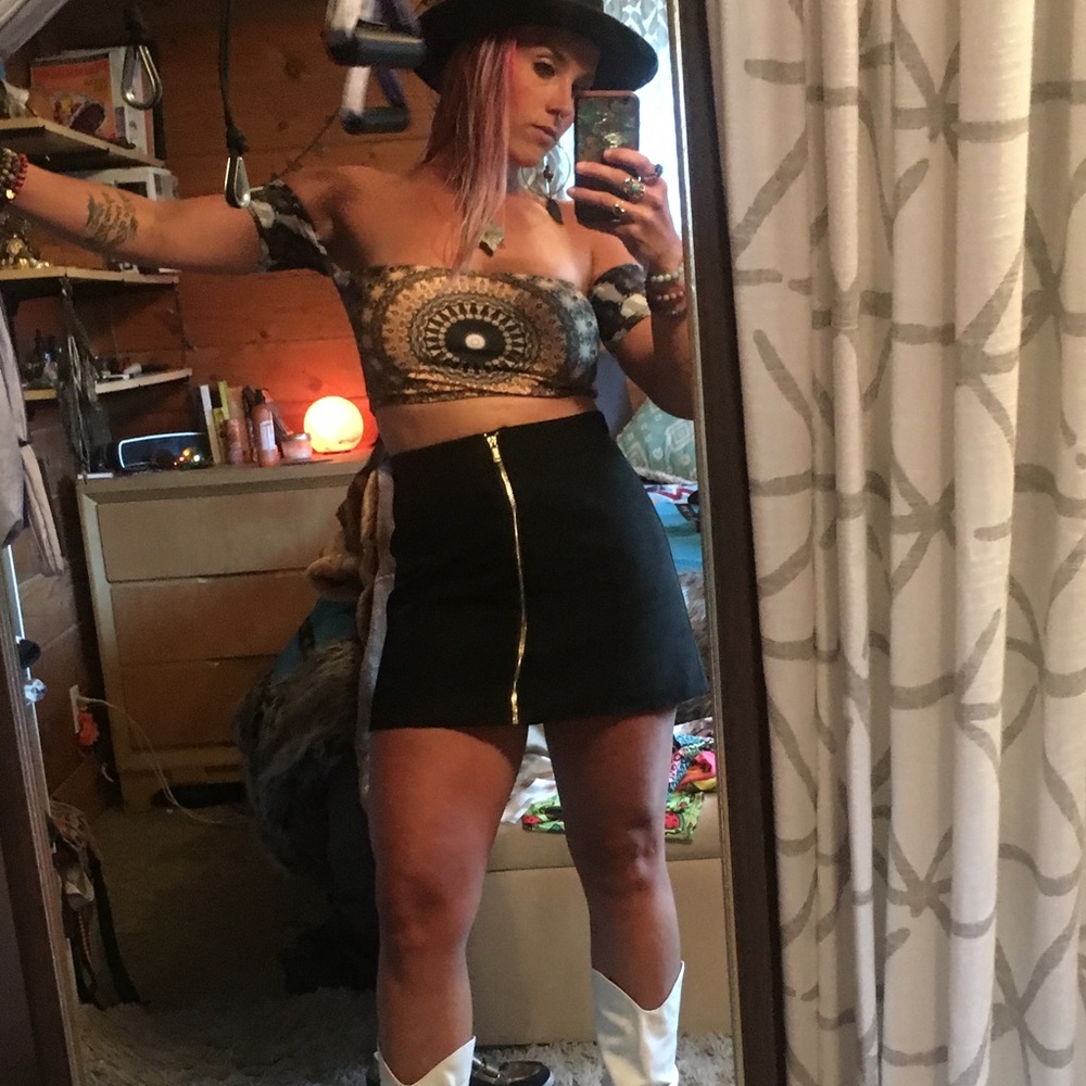 Wolven Tube Top with Cap Sleeves